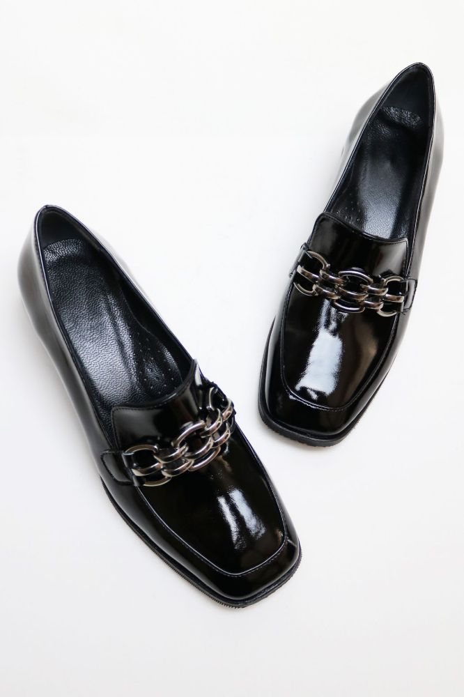 Loafer Metal Topuklu Zincir Detaylı Şık Ayakkabı  SIYAH RUGAN SU888SIYAH RUGAN resmi